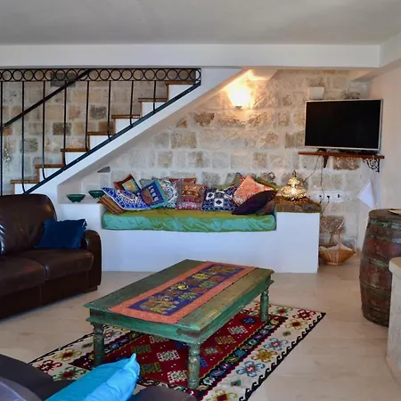 Vila Vista Kuciste
